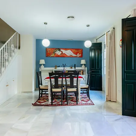 Holi-rent Penthouse Penuelas * Sevilla