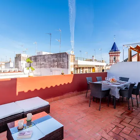 Holi-rent Penthouse Penuelas Appartement