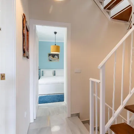 Holi-rent Penthouse Penuelas Apartman Sevilla